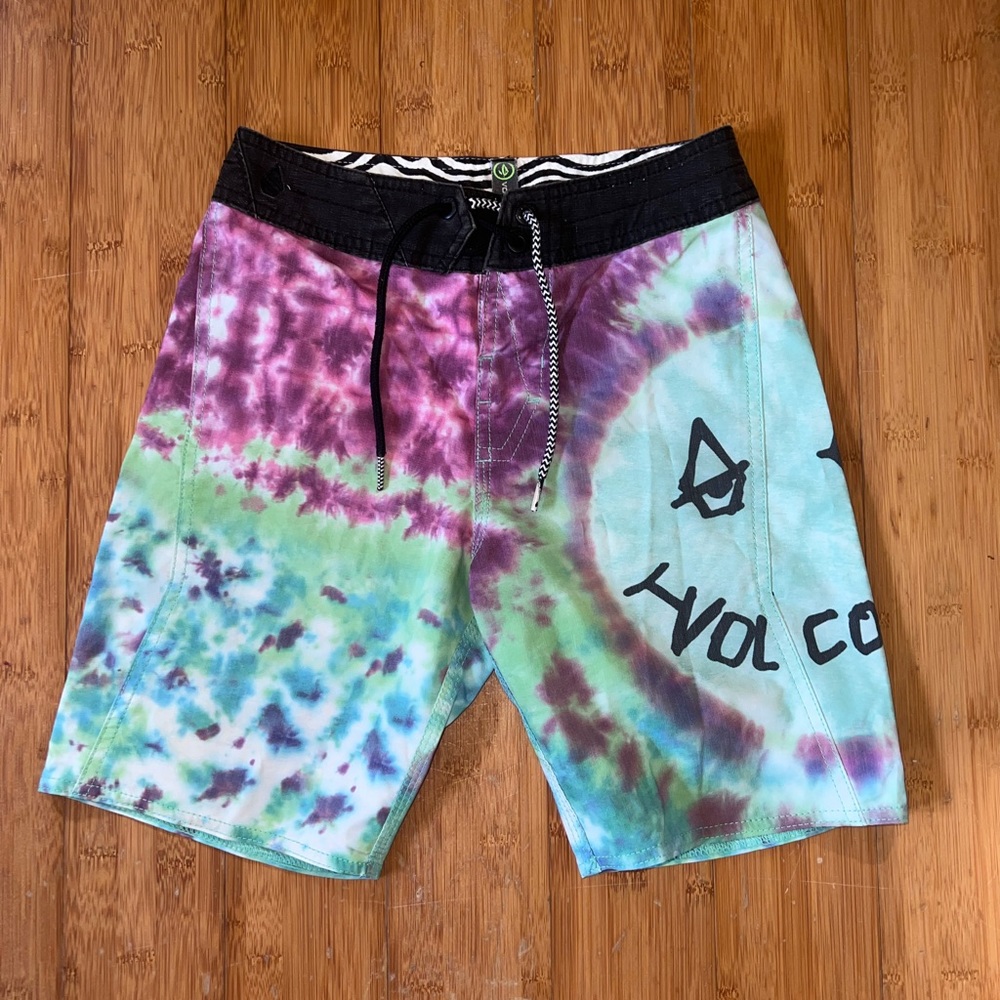 VOLCOM TRUNKS